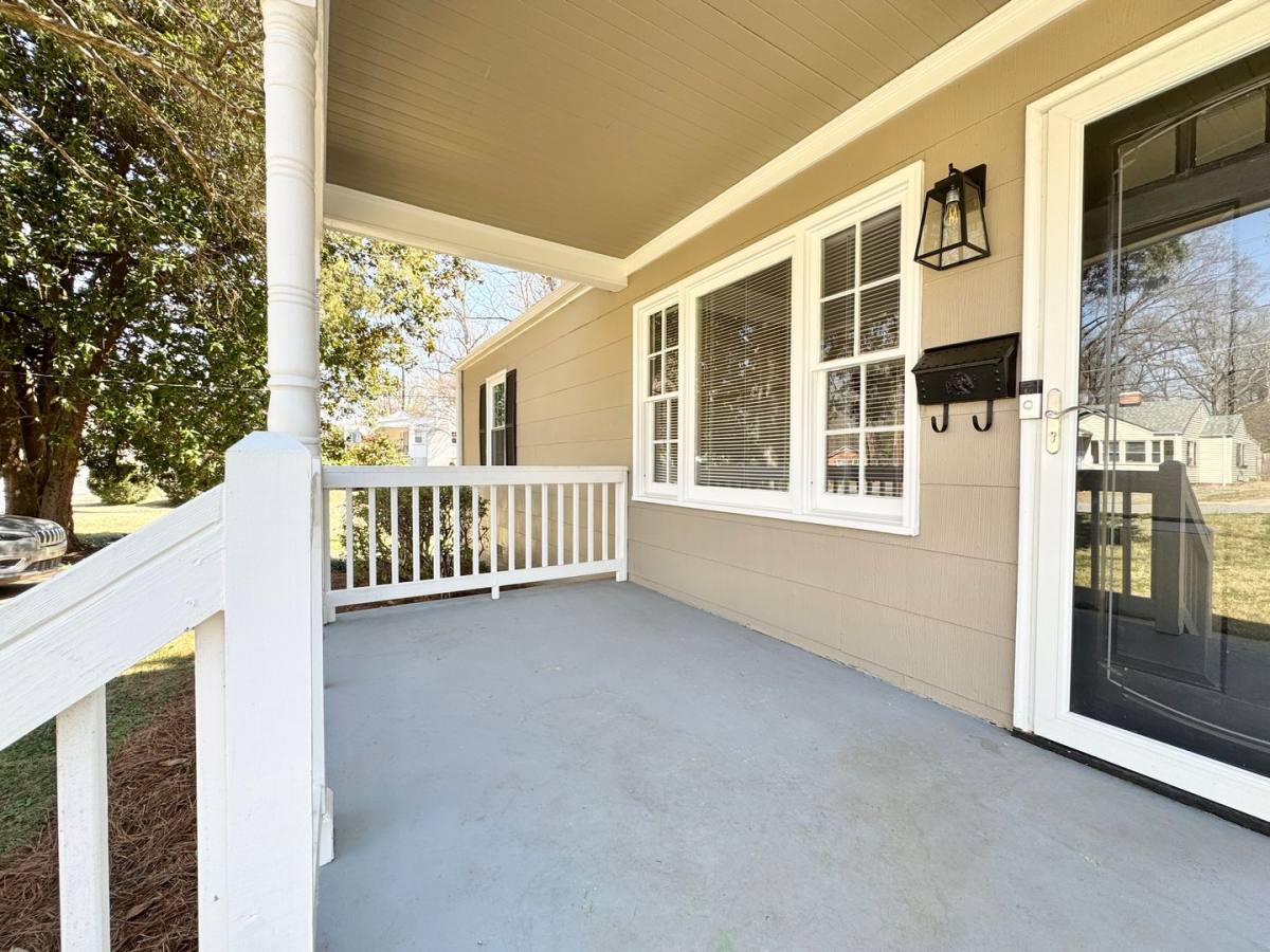House for rent at 2001 Colonial Ave, Greensboro, NC 27408