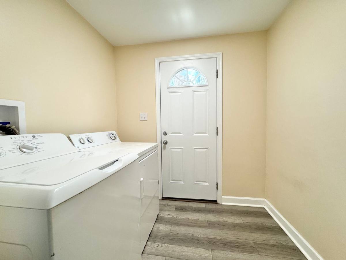 House for rent at 2001 Colonial Ave, Greensboro, NC 27408