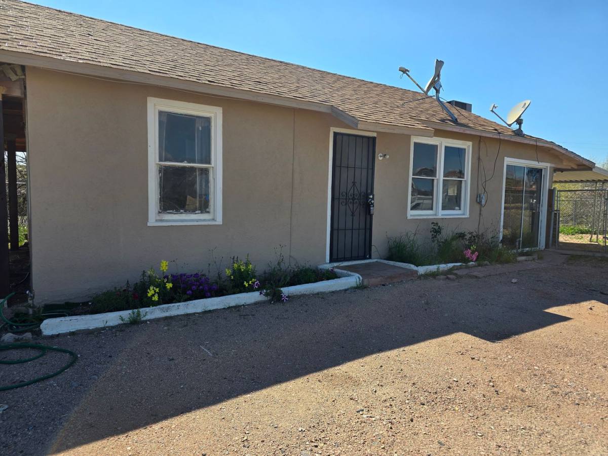 House for rent at 500 W Apache St, Wickenburg, AZ 85390