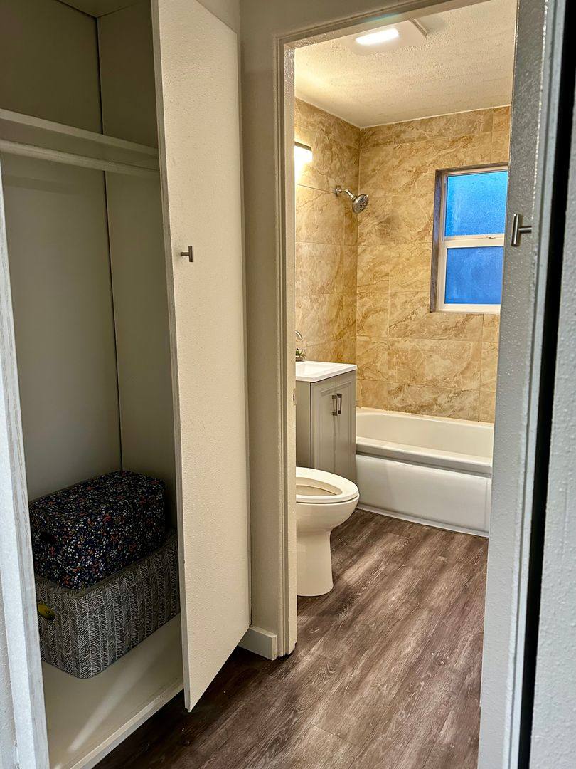 Apartment for rent at 5425 S M St, Tacoma, WA 98408