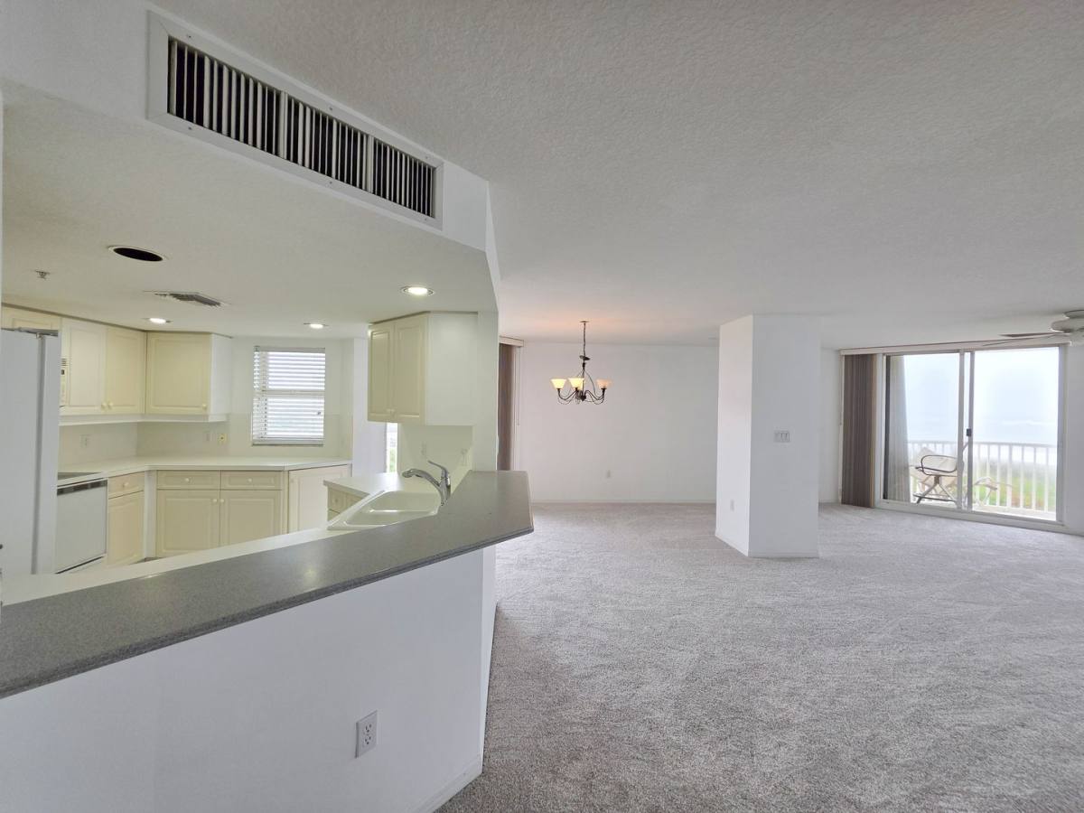Condo for rent at 5051 N Highway A1a, Fort Pierce, FL 34949