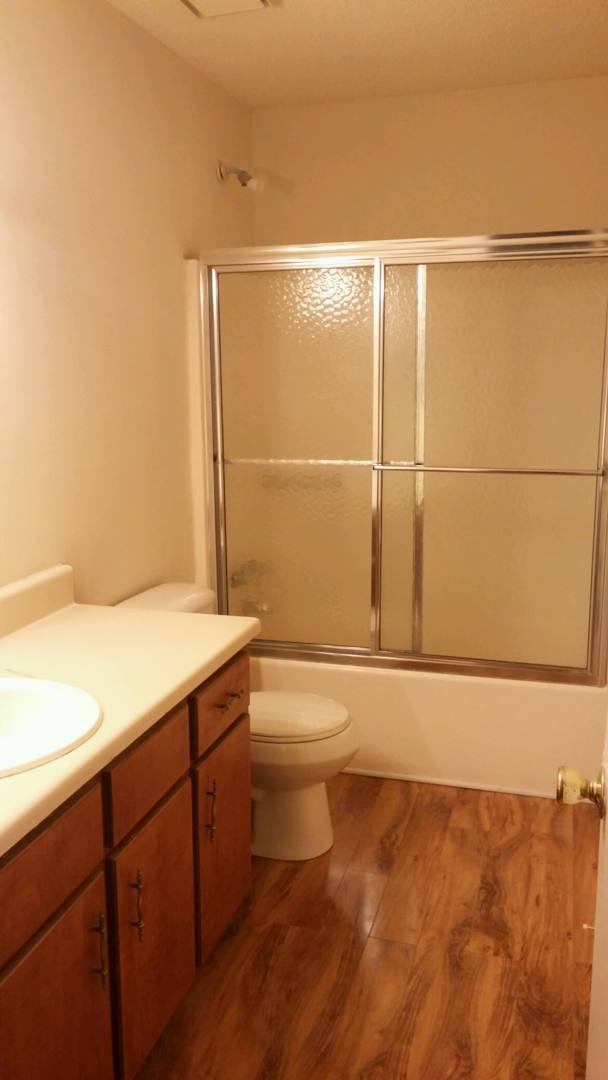 Apartment for rent at 208-212 Green Acres Lane, Cartersville, GA 30121
