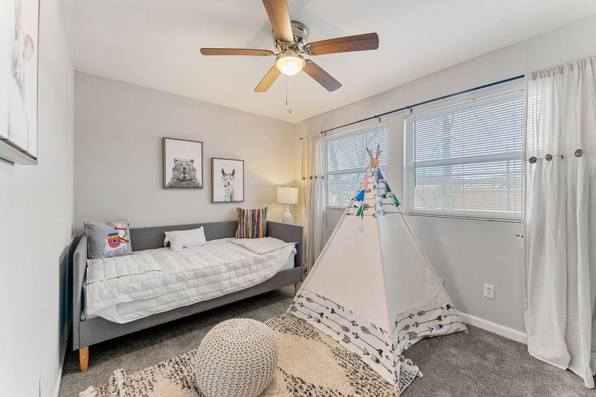 Apartment for rent at 208-212 Green Acres Lane, Cartersville, GA 30121