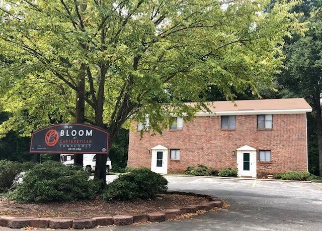 Apartment for rent at 208-212 Green Acres Lane, Cartersville, GA 30121