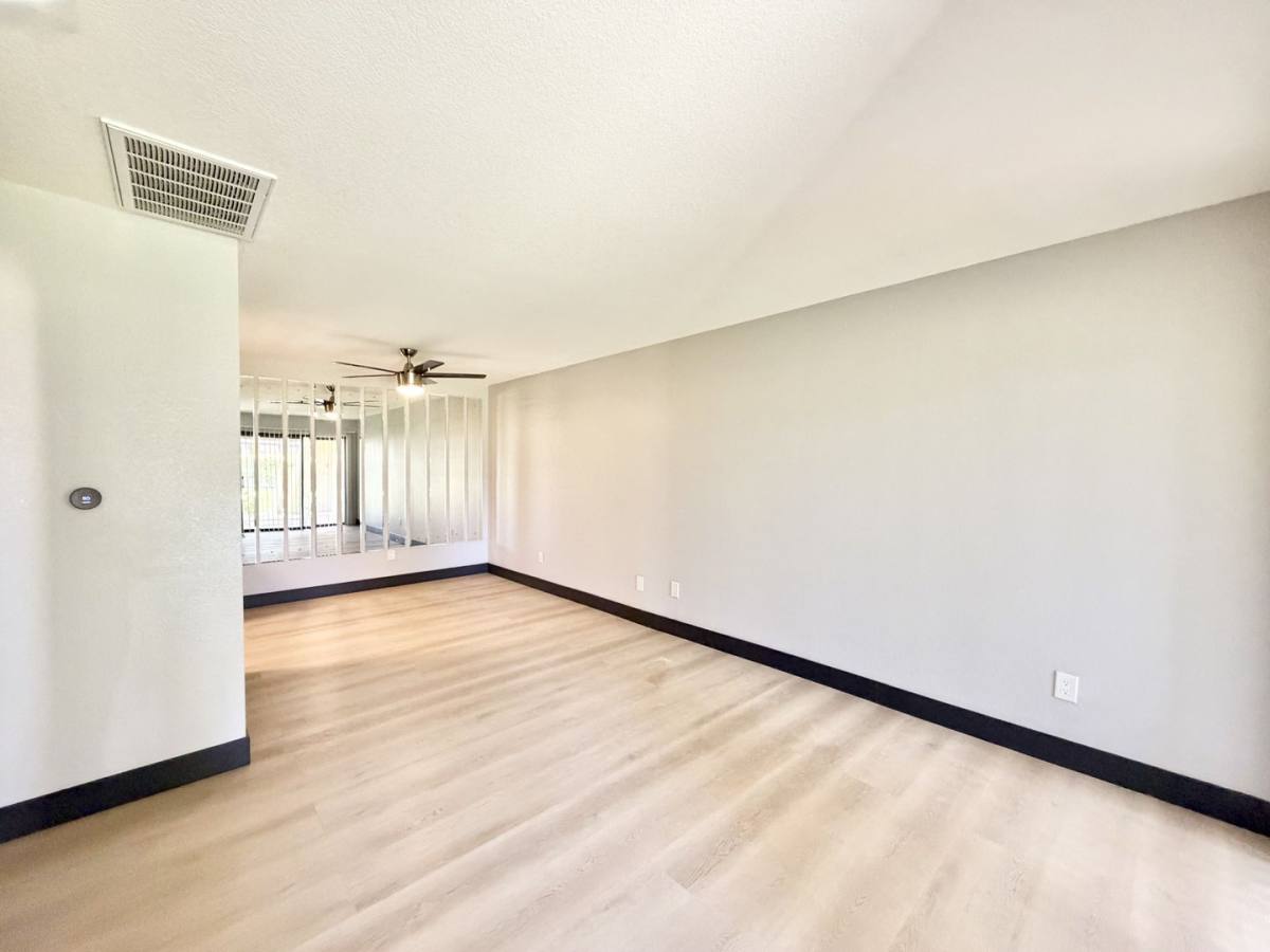 Apartment for rent at 2822 N Auburn Court, Palm Springs, CA 92262