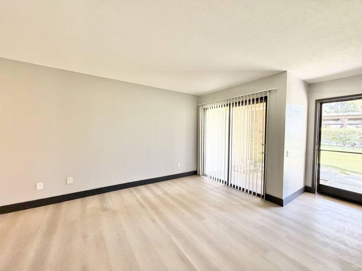 Apartment for rent at 2822 N Auburn Court, Palm Springs, CA 92262