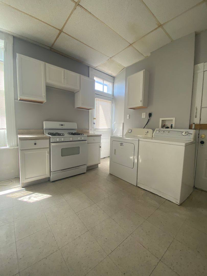 Apartment for rent at 3428 Dunnica, Saint Louis, MO 63118