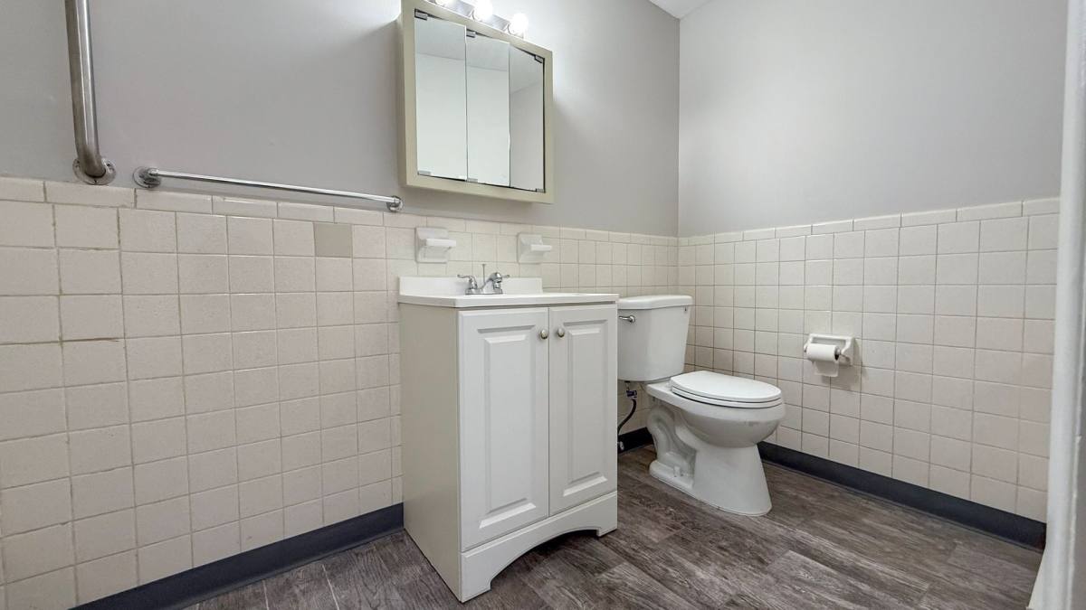 Apartment for rent at 34 Wilson St, Hartford, CT 06106