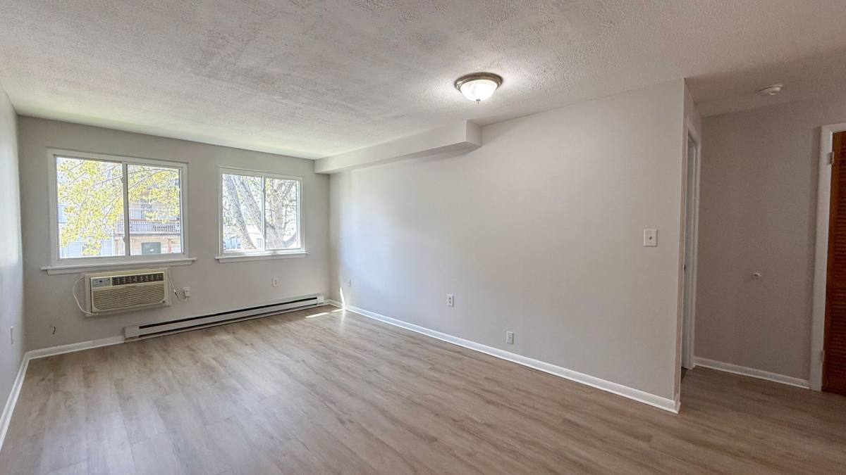 Apartment for rent at 34 Wilson St, Hartford, CT 06106