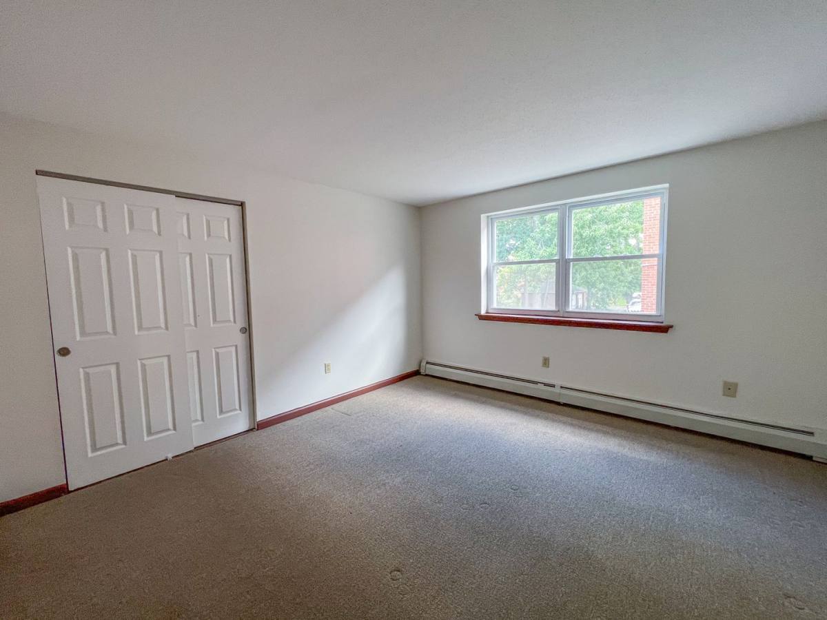 Apartment for rent at 50 Allen Place, Hartford, CT 06106