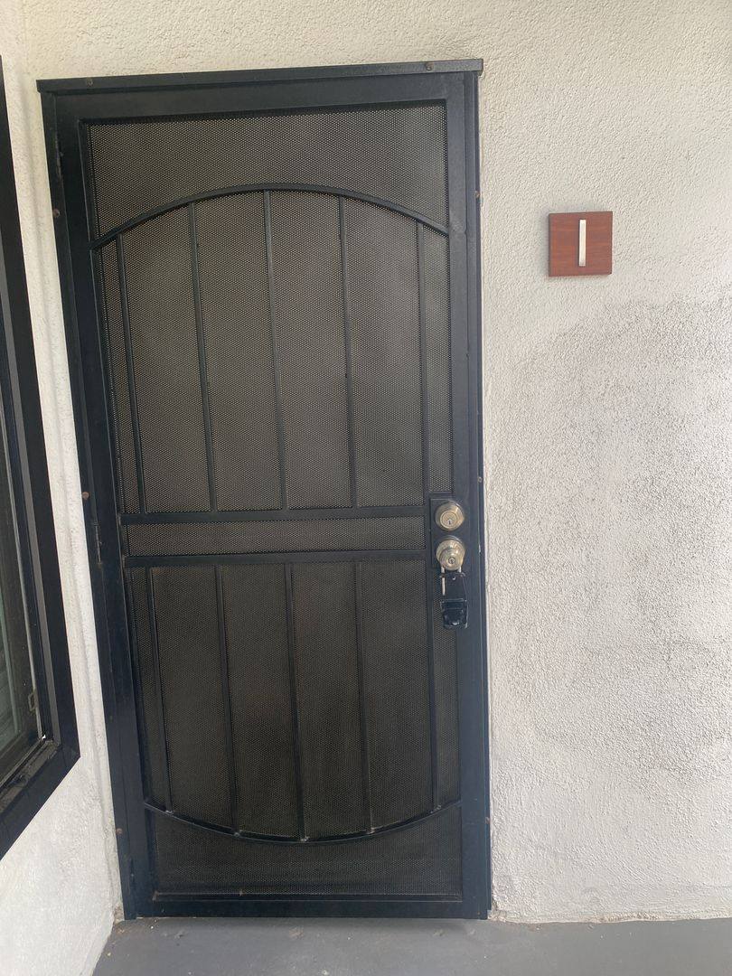 Apartment for rent at 910-930 Freeman Ave, Long Beach, CA 90804