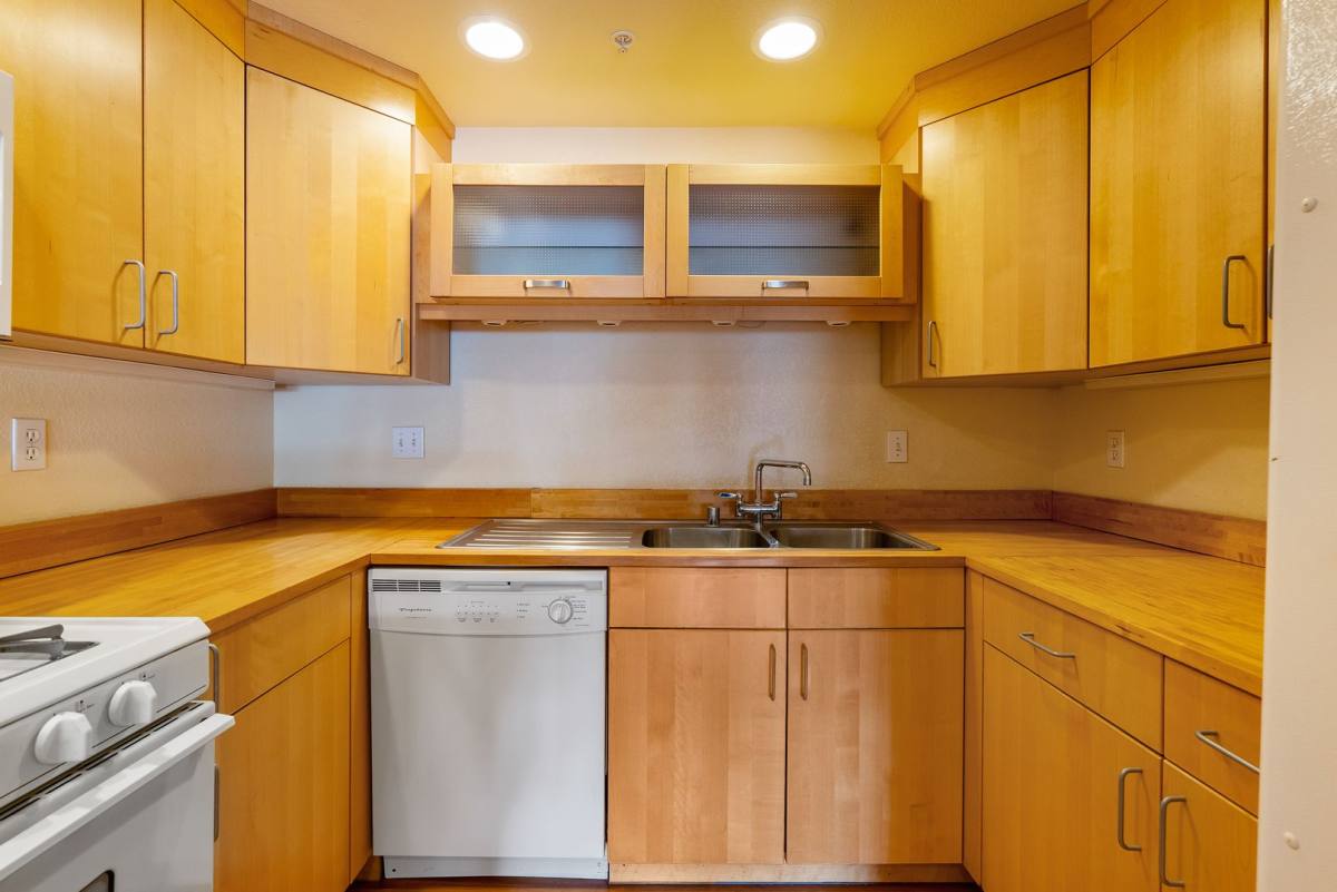 Apartment for rent at 2074-2078 Parker St, San Luis Obispo, CA 93401
