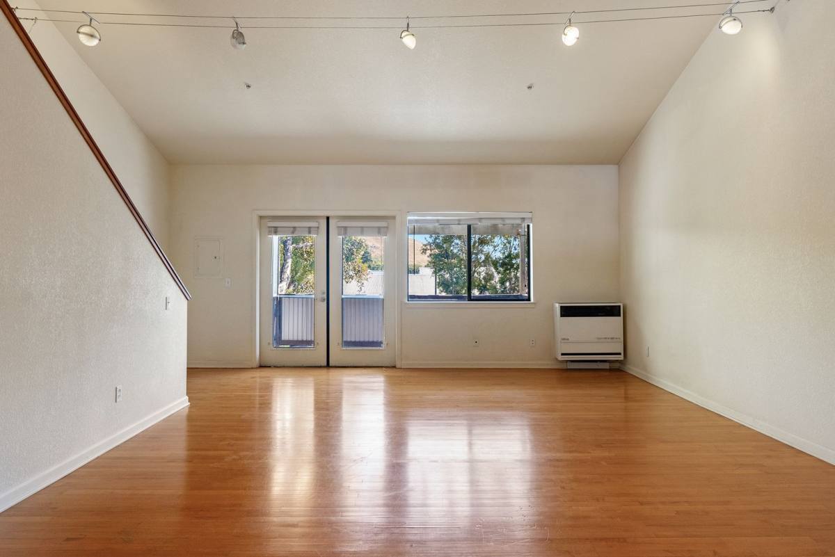 Apartment for rent at 2074-2078 Parker St, San Luis Obispo, CA 93401