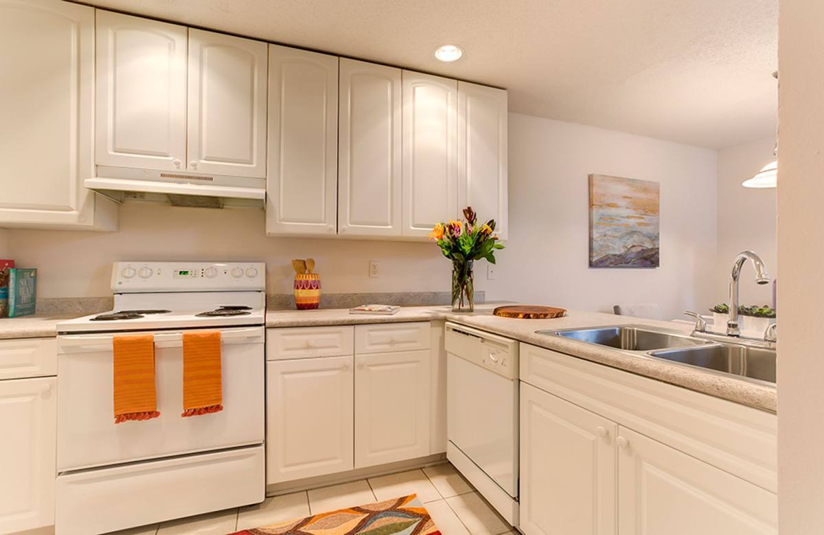 Apartment for rent at 3732 Oliney St, Metairie, LA 70001