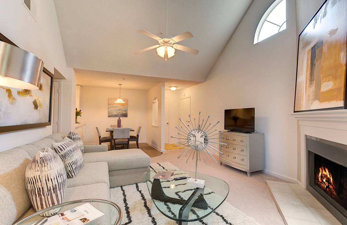 Apartment for rent at 3732 Oliney St, Metairie, LA 70001