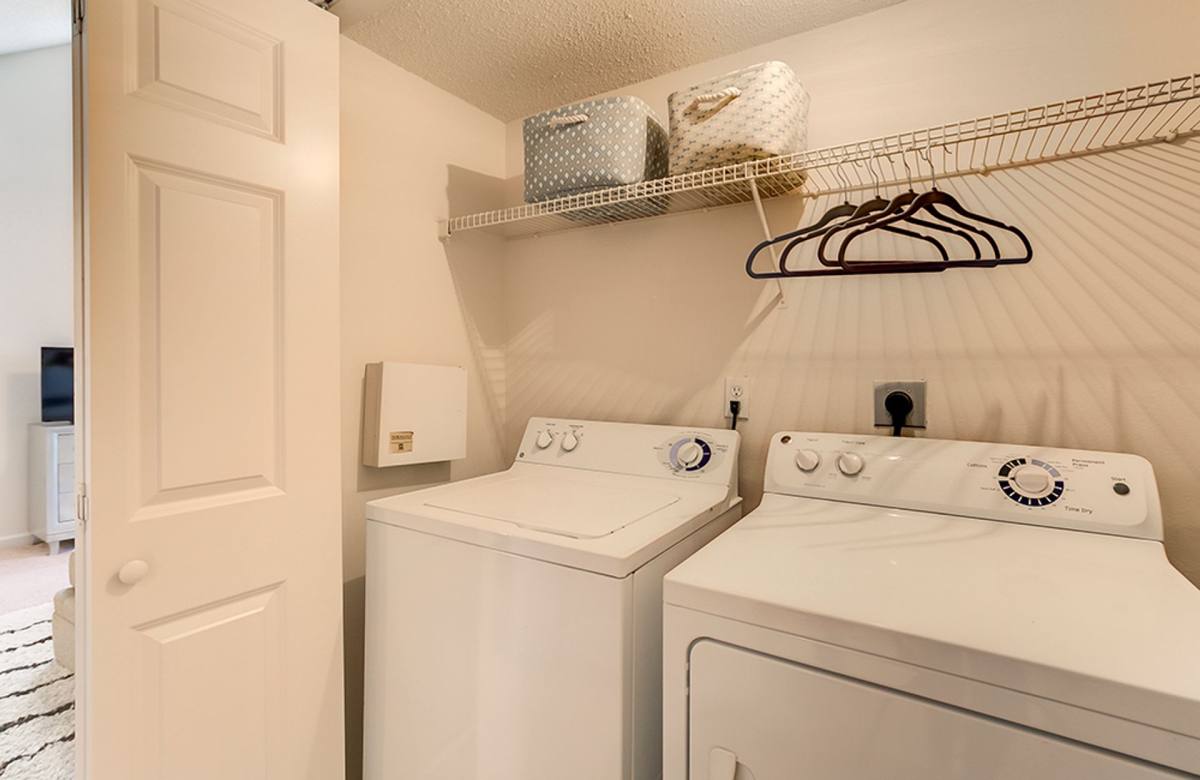 Apartment for rent at 3732 Oliney St, Metairie, LA 70001
