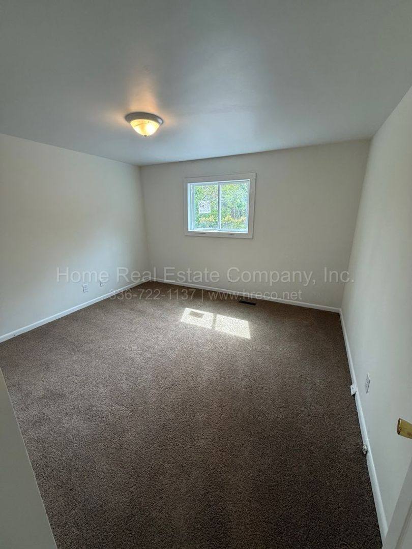 Apartment for rent at 632 Mulberry St, Winston Salem, NC 27101