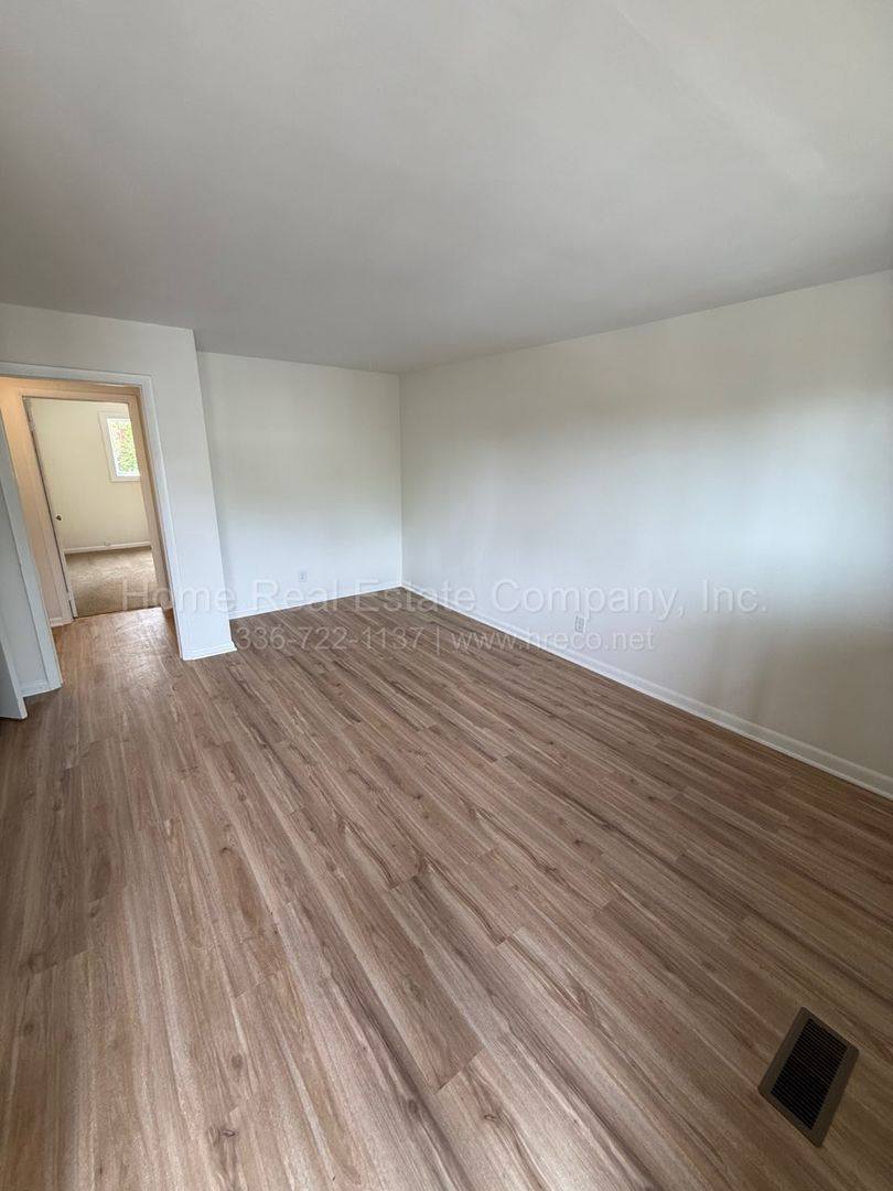 Apartment for rent at 632 Mulberry St, Winston Salem, NC 27101