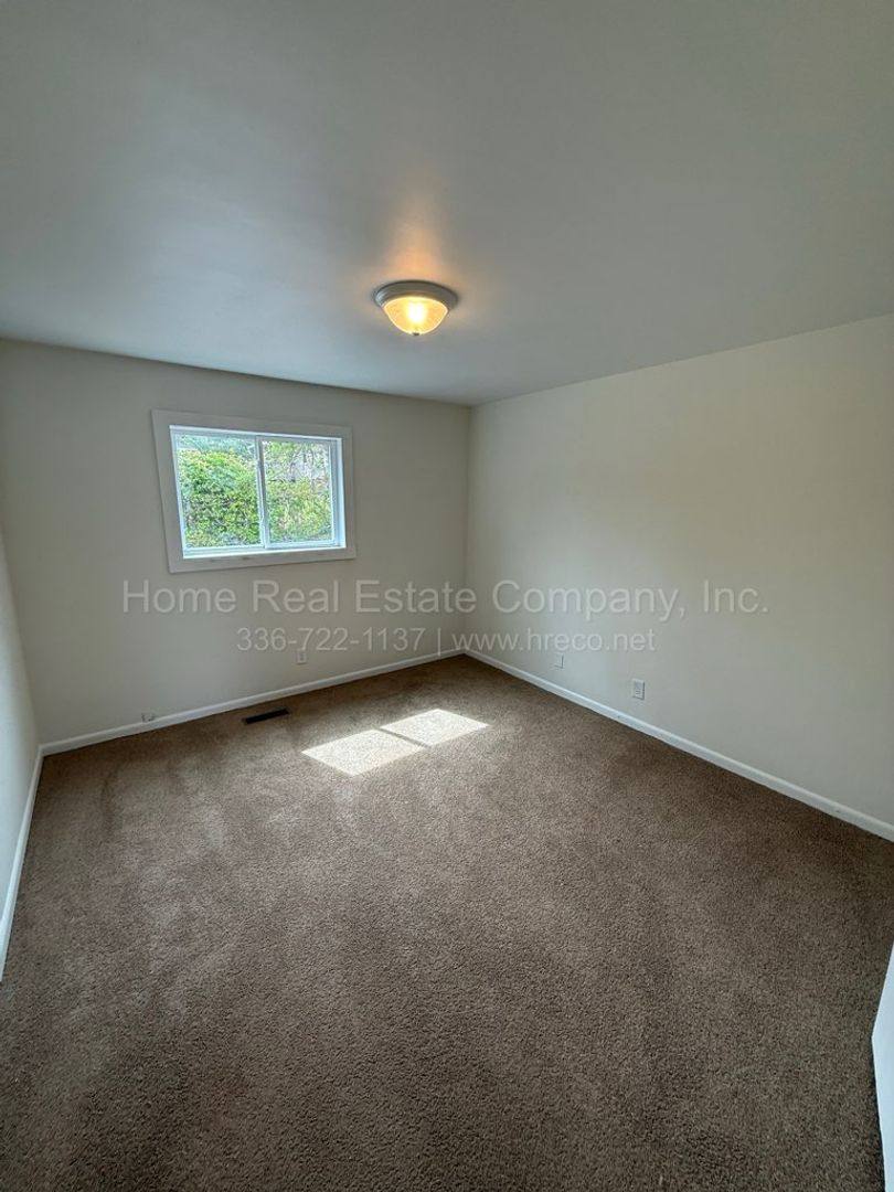 Apartment for rent at 632 Mulberry St, Winston Salem, NC 27101