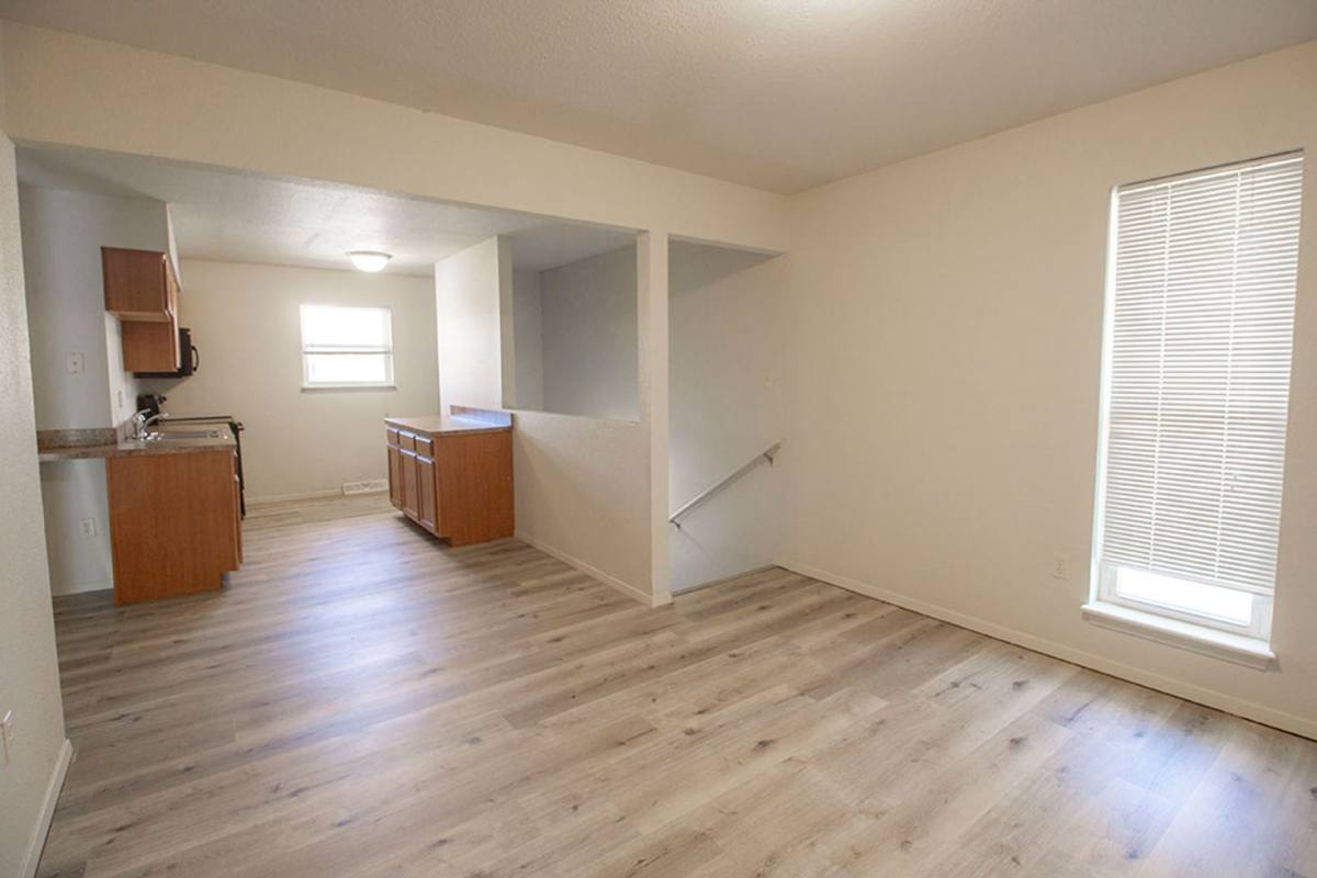House for rent at 1005 W Ash St, Columbia, MO 65203