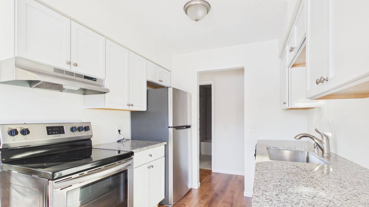 Apartment for rent at 10213-10253 34th St W, Hopkins, MN 55305