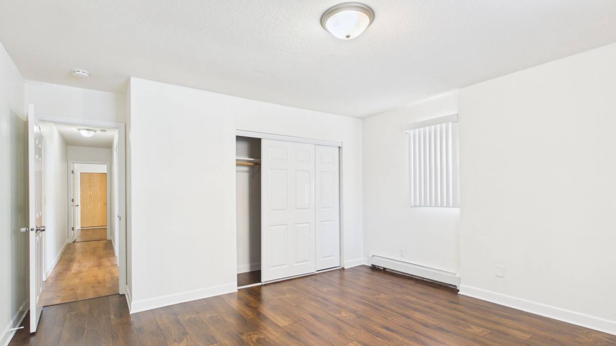 Apartment for rent at 10213 34th St W, Hopkins, MN 55305