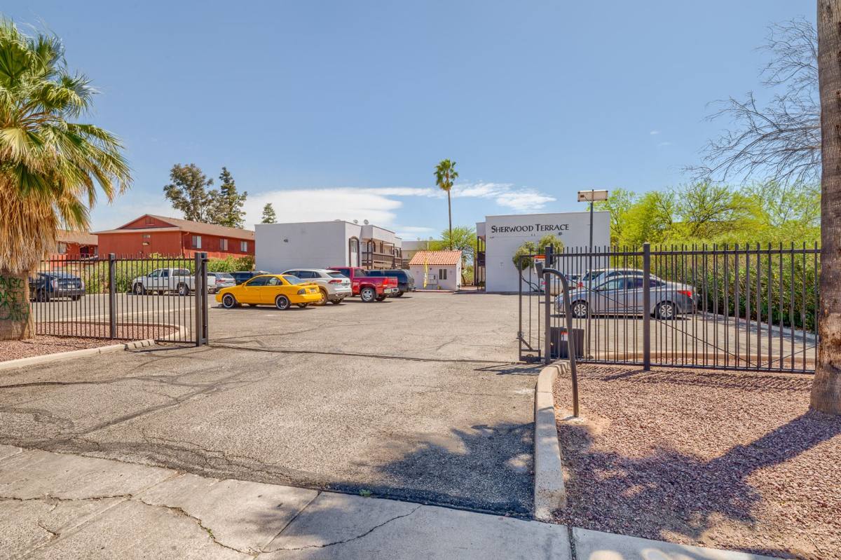 Apartment for rent at 114 E Mohave Rd, Tucson, AZ 85705