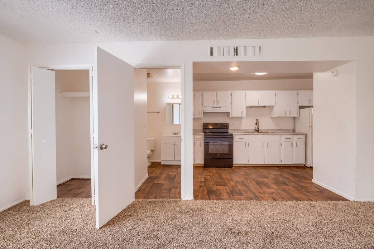 Apartment for rent at 114 E Mohave Rd, Tucson, AZ 85705