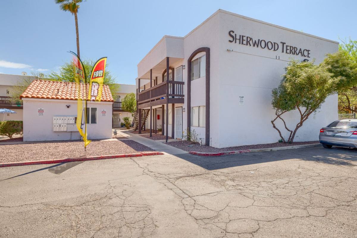 Apartment for rent at 114 E Mohave Rd, Tucson, AZ 85705