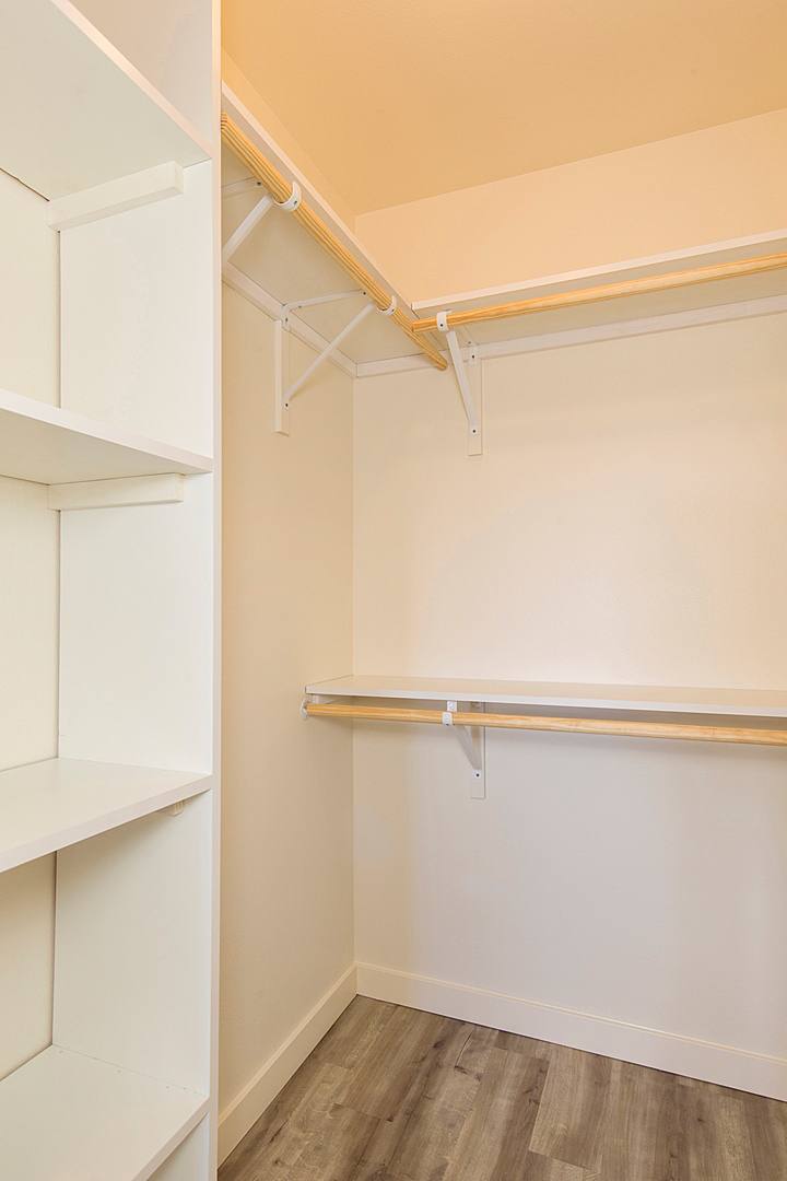 Apartment for rent at 2635 Prosch Ave W, Seattle, WA 98119