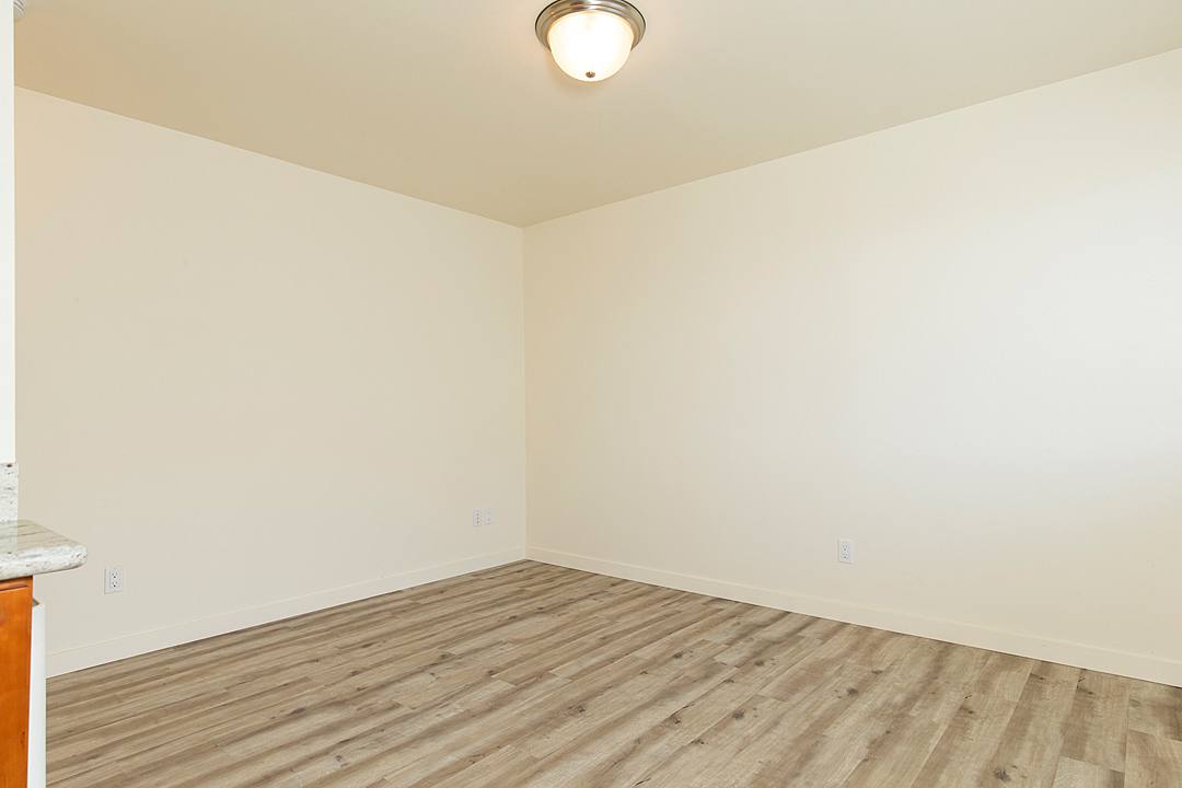 Apartment for rent at 2635 Prosch Ave W, Seattle, WA 98119