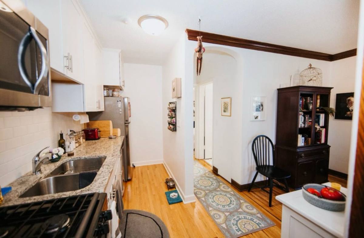 Apartment for rent at 1630 Marshall Ave, Saint Paul, MN 55104