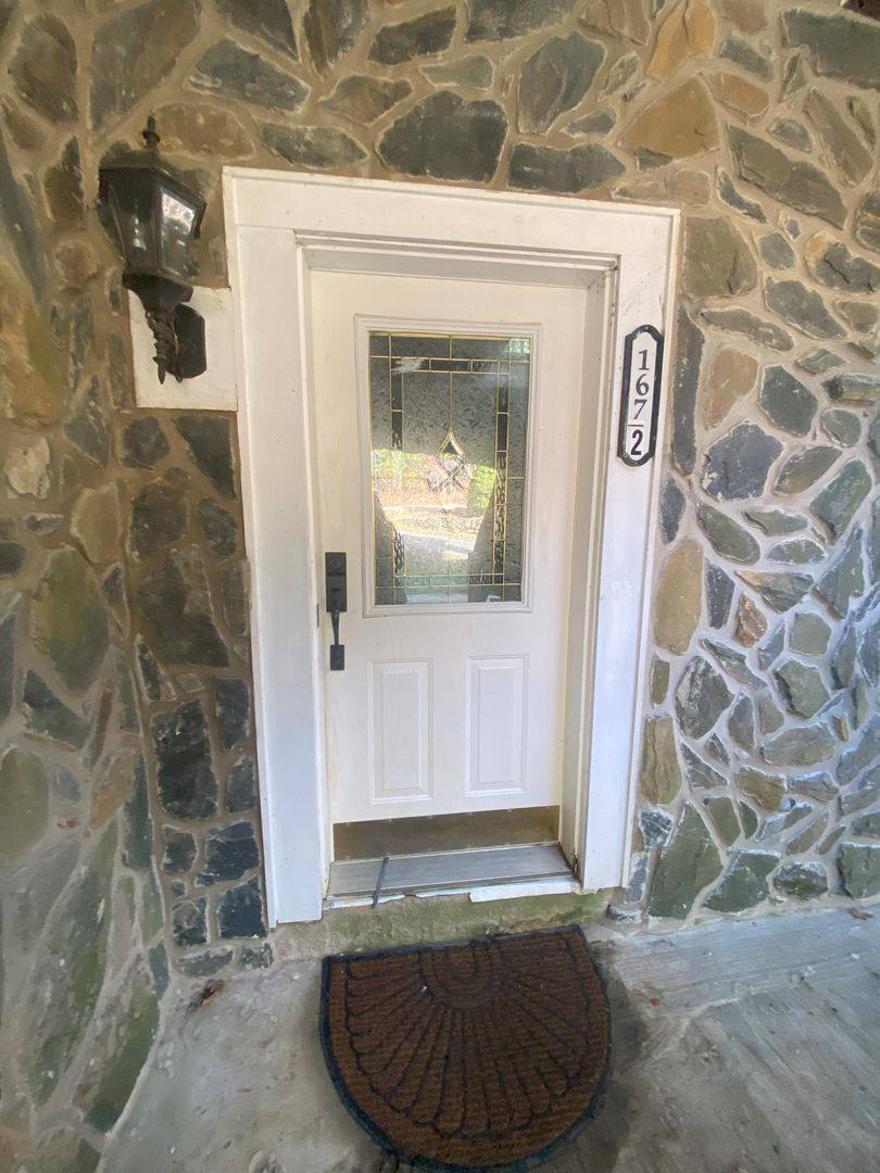 167 Wagon Wheel Lane, Deep Gap, NC 28618 - Apartment for Rent - Image 2