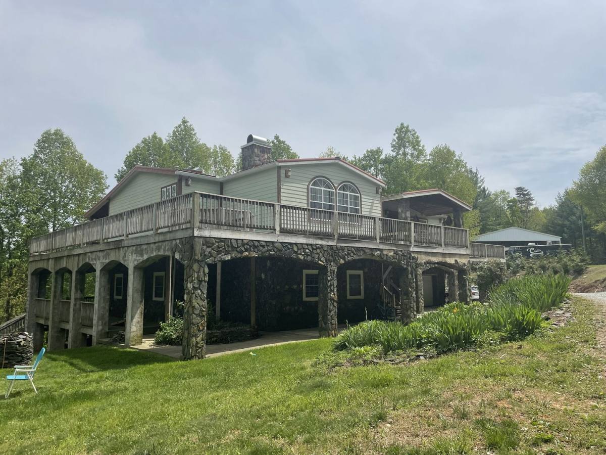 167 Wagon Wheel Lane, Deep Gap, NC 28618 - Apartment for Rent - Image 8
