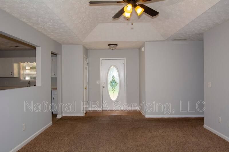 House for rent at 585 Mountainview Dr, Covington, GA 30016