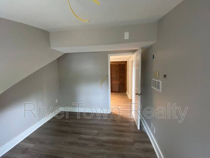Apartment for rent at 3526 Spottswood Ave #3, Memphis, TN 38111