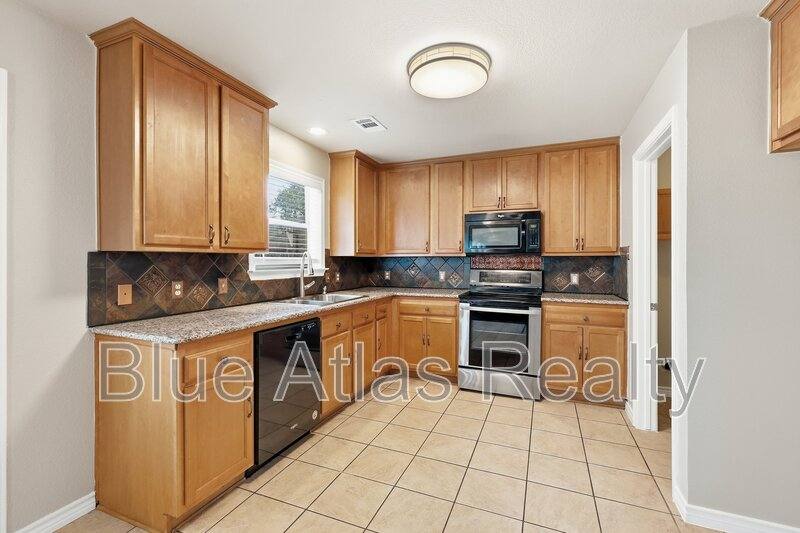 House for rent at 601 Steerman Court, Fort Worth, TX 76179