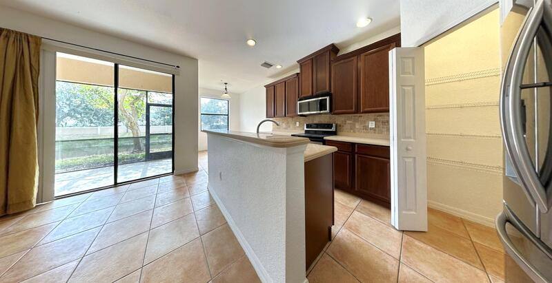 Townhouse for rent at 4207 Via Piedra Circle #8-102, Sarasota, FL 34233