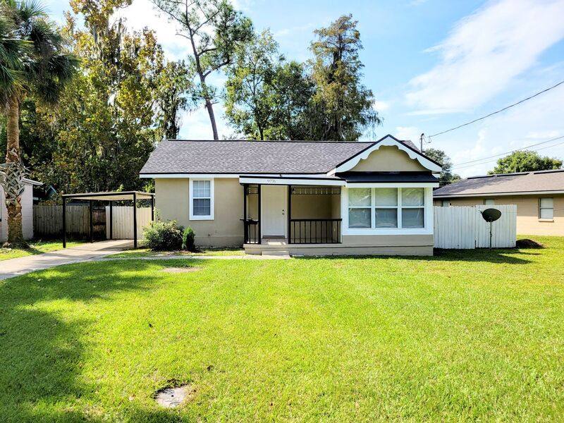 House for rent at 9776 Hogan Rd, Jacksonville, FL 32246