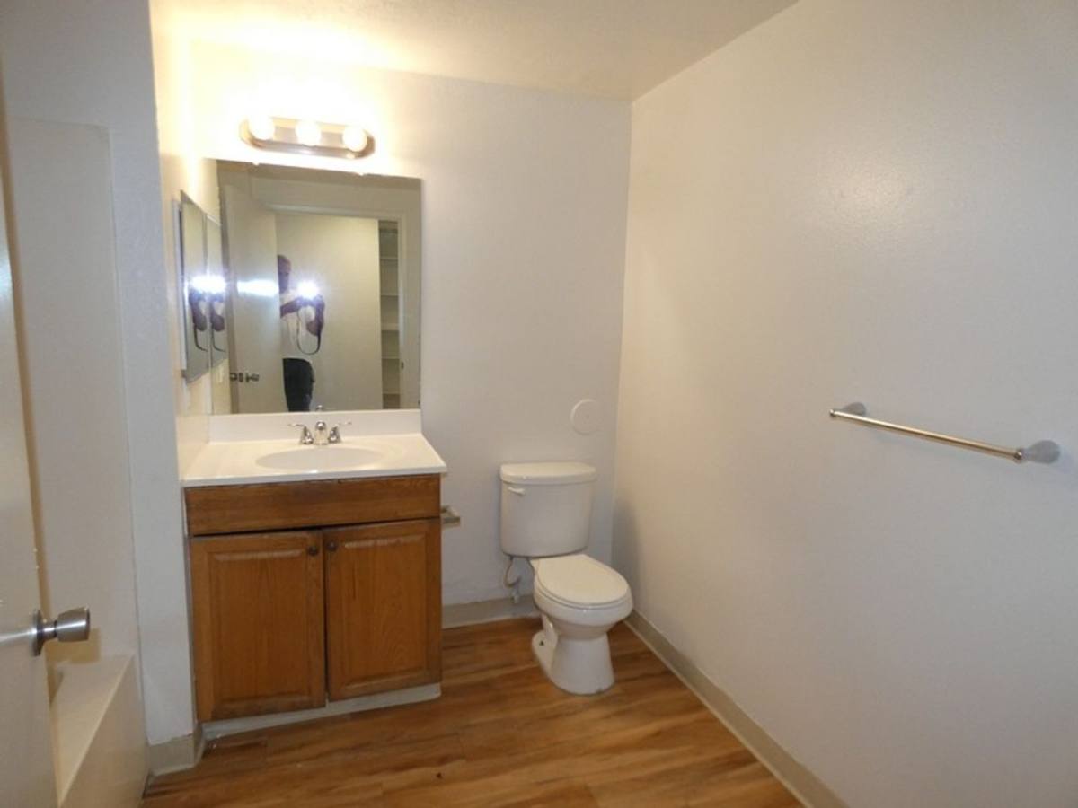Apartment for rent at 1025 W Boone St, Santa Maria, CA 93458