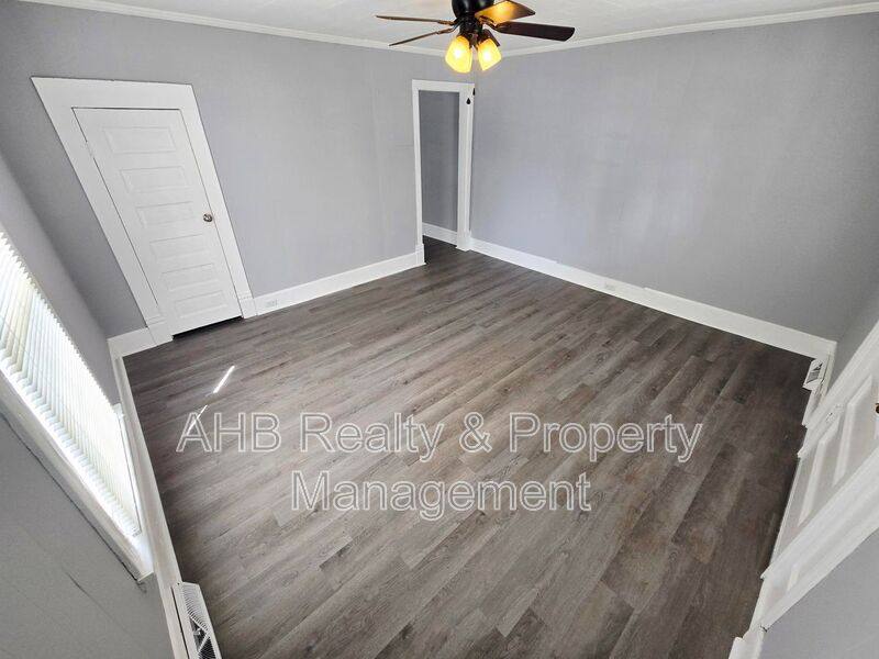 Apartment for rent at 1016 Washington St #A, Burlington, NC 27217