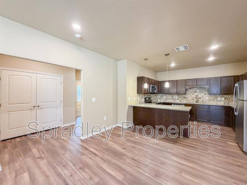 Townhouse for rent at 1003A Laurel Dr, Belton, TX 76513