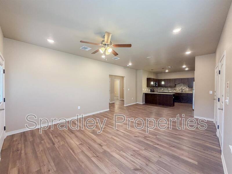 Townhouse for rent at 1003A Laurel Dr, Belton, TX 76513