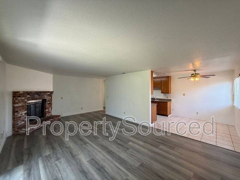 House for rent at 1462 Snyder St, Manteca, CA 95336