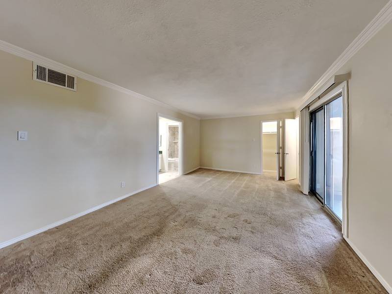 Apartment for rent at 2907 Shelby Ave, Dallas, TX 75219