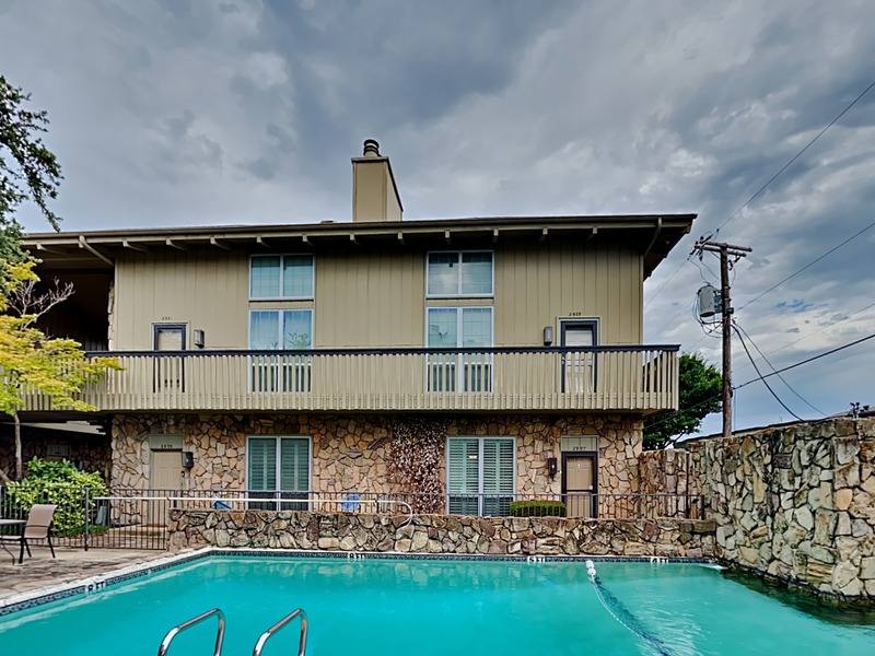 Apartment for rent at 2907 Shelby Ave, Dallas, TX 75219
