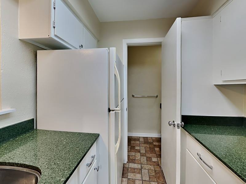 Apartment for rent at 2907 Shelby Ave, Dallas, TX 75219
