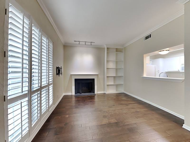 Apartment for rent at 2907 Shelby Ave, Dallas, TX 75219