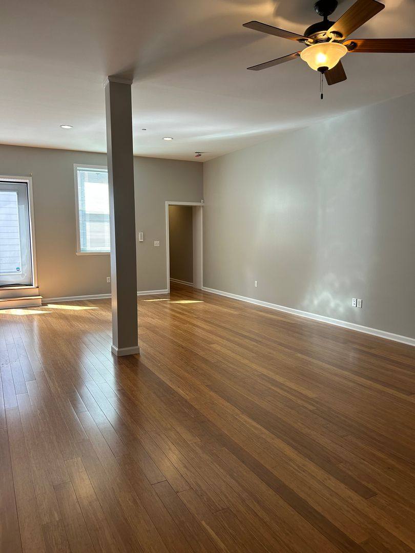 Apartment for rent at 37 W High St, Carlisle, PA 17013