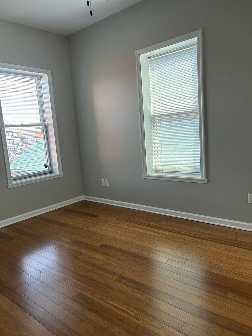 Apartment for rent at 37 W High St, Carlisle, PA 17013